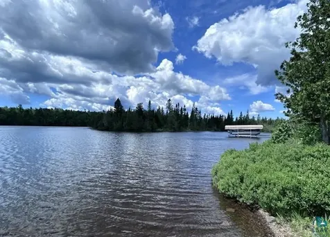 1339 Tom Lake Road Hovland MN 55606