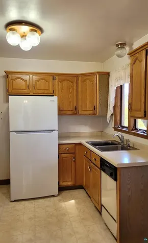 4428 Pitt Street Duluth MN 55804