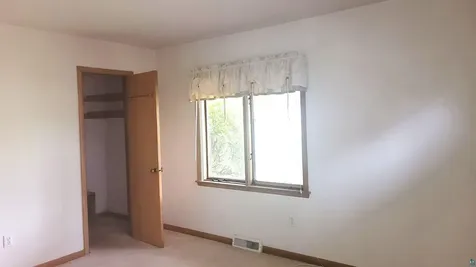 4428 Pitt Street Duluth MN 55804