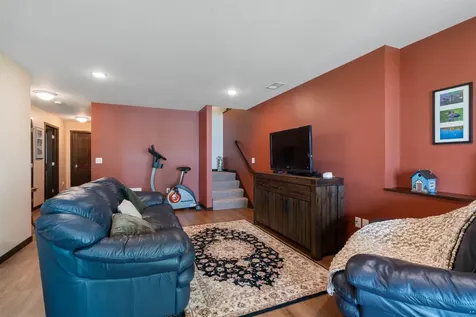 4894 Mirror Way Moose Lake MN 55767