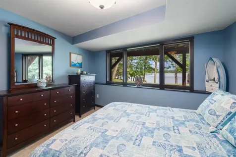 4894 Mirror Way Moose Lake MN 55767