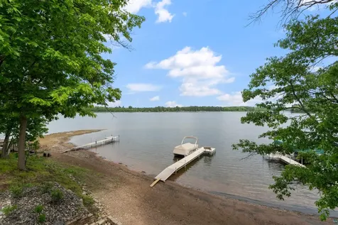 4894 Mirror Way Moose Lake MN 55767
