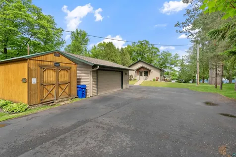 4894 Mirror Way Moose Lake MN 55767