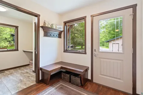 4894 Mirror Way Moose Lake MN 55767