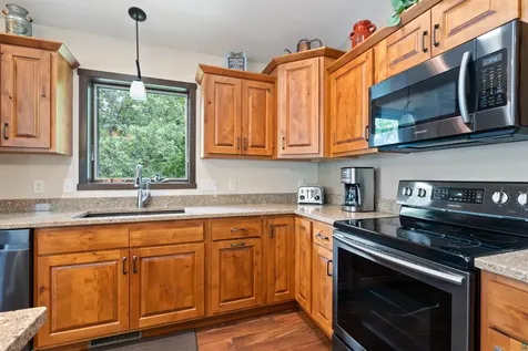 4894 Mirror Way Moose Lake MN 55767