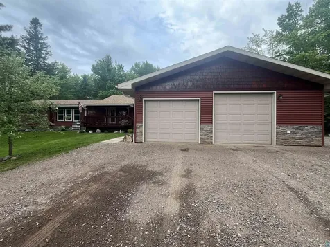 177 E Harney Road Esko MN 55733