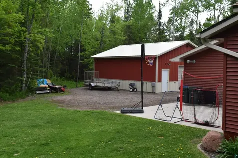 177 E Harney Road Esko MN 55733