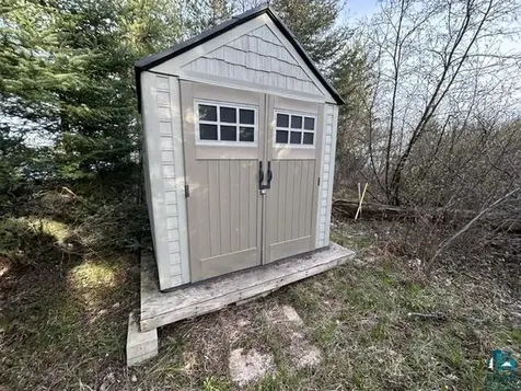 6413 E Barker Road Gilbert MN 55741