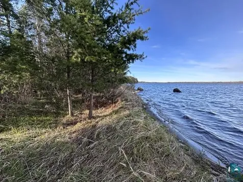 6413 E Barker Road Gilbert MN 55741