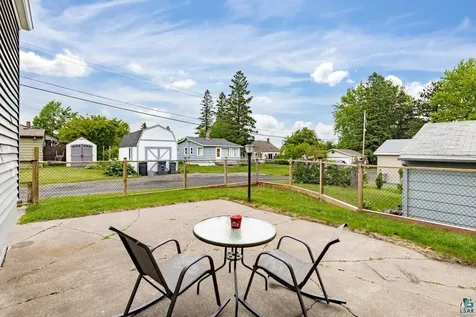 2349 Nanticoke Street Duluth MN 55811