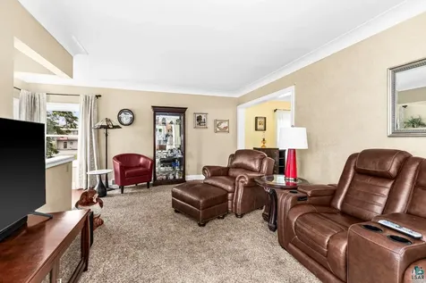 2349 Nanticoke Street Duluth MN 55811