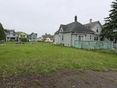 3717 Grand Avenue Duluth MN 55807