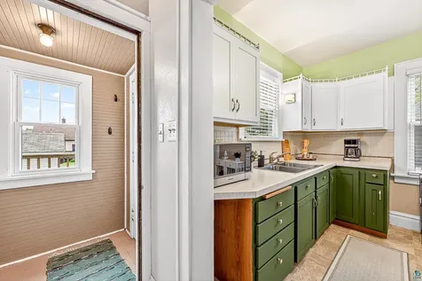 1111 N 22nd Street Superior WI 54880