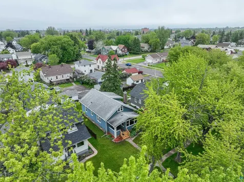 1111 N 22nd Street Superior WI 54880