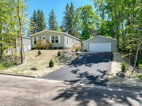 306 W Palm Street Duluth MN 55811