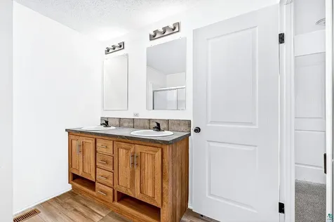 306 W Palm Street Duluth MN 55811