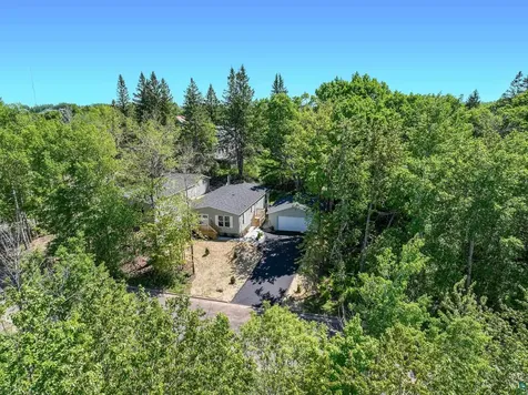 306 W Palm Street Duluth MN 55811