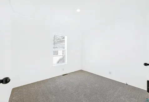 306 W Palm Street Duluth MN 55811