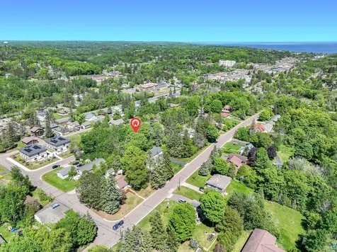 306 W Palm Street Duluth MN 55811