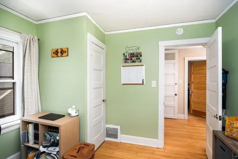 2001 E 9th Street Duluth MN 55812