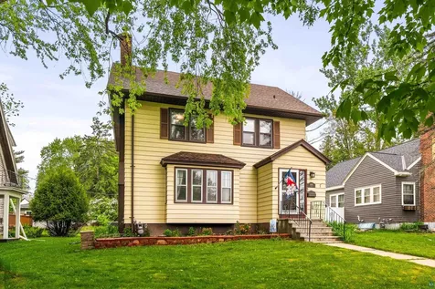 2001 E 9th Street Duluth MN 55812