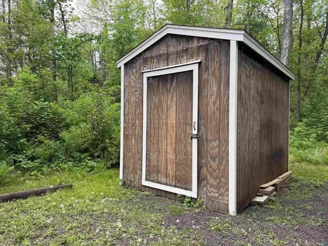 2670 Knock Road Eveleth MN 55734