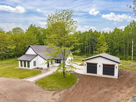 4685 Aune Road Saginaw MN 55779