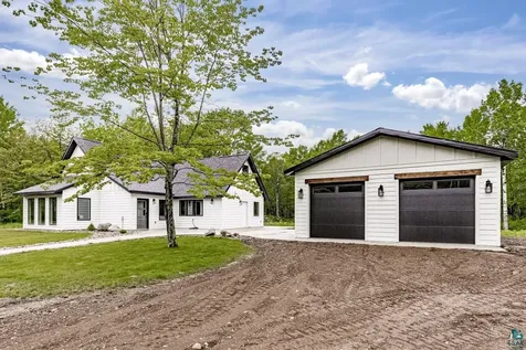 4685 Aune Road Saginaw MN 55779