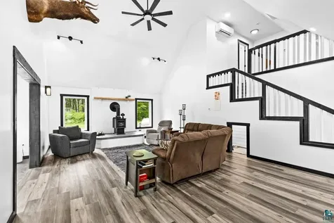 4685 Aune Road Saginaw MN 55779
