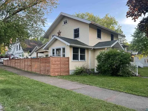 302 Ave C Cloquet MN 55720