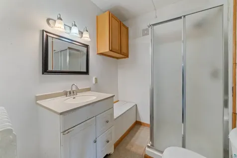 1511 E 4th Street Duluth MN 55812