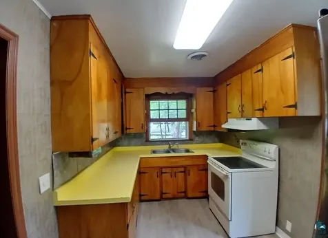 216 Park Avenue Sandstone MN 55702