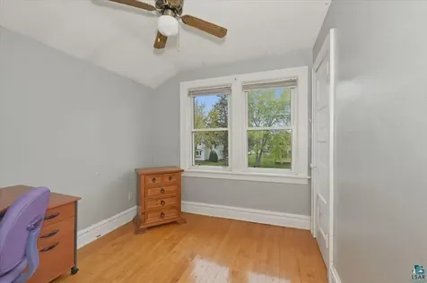 1514 E 4th Street Superior WI 54880