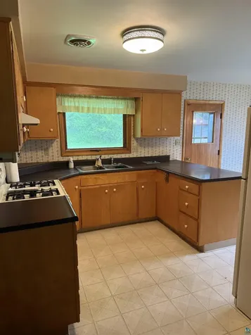 121 W Buffalo Street Duluth MN 55811