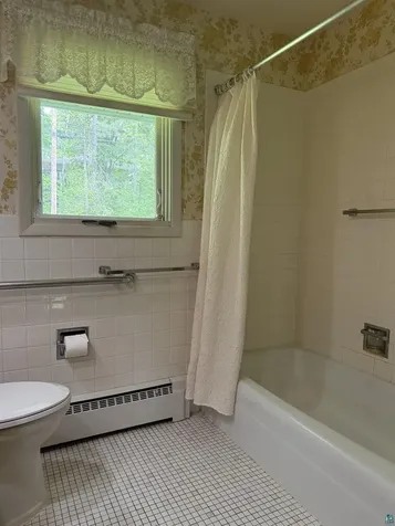 121 W Buffalo Street Duluth MN 55811