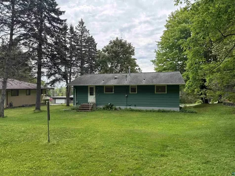 121 W Buffalo Street Duluth MN 55811