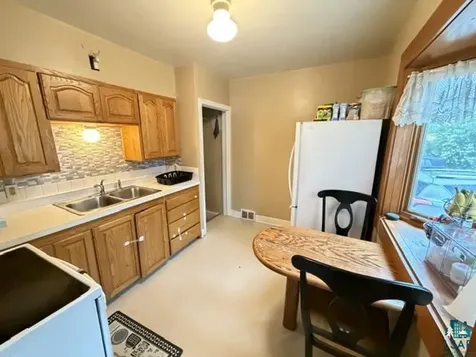 2029 Anderson Road Duluth MN 55811