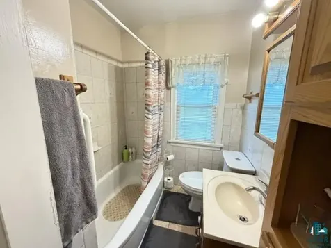 2029 Anderson Road Duluth MN 55811