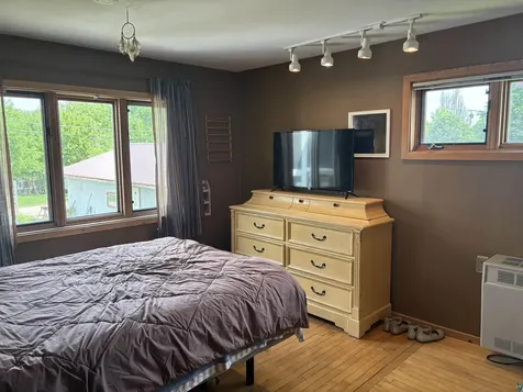 1103 E Washington Street Ely MN 55731
