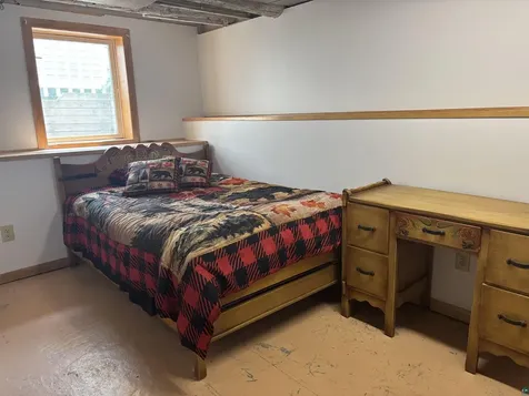 1103 E Washington Street Ely MN 55731