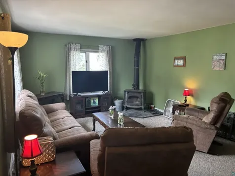 1103 E Washington Street Ely MN 55731