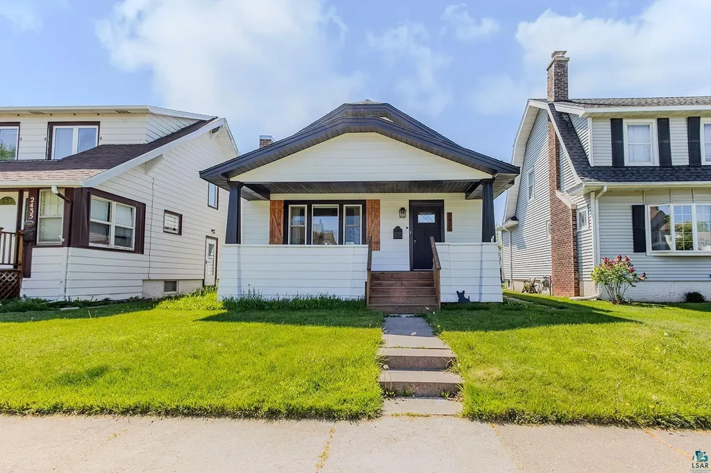 2431 Hughitt Avenue Superior WI 54880