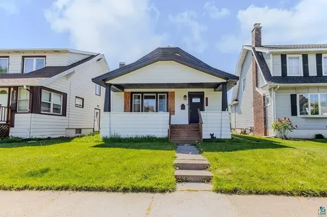 2431 Hughitt Avenue Superior WI 54880