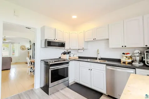2431 Hughitt Avenue Superior WI 54880