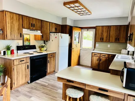 10550 S Lake Of The Woods Road Solon Springs WI 54873