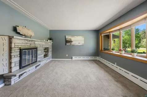 5334 Morris Thomas Road Hermantown MN 55811