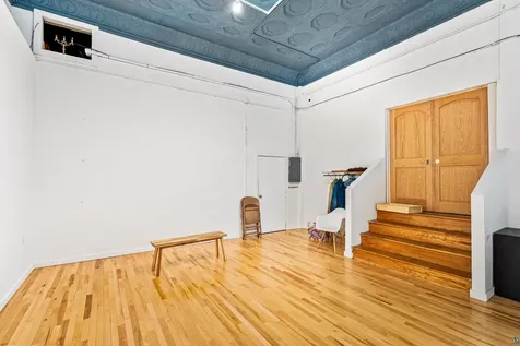 21 N Lake Avenue Duluth MN 55802
