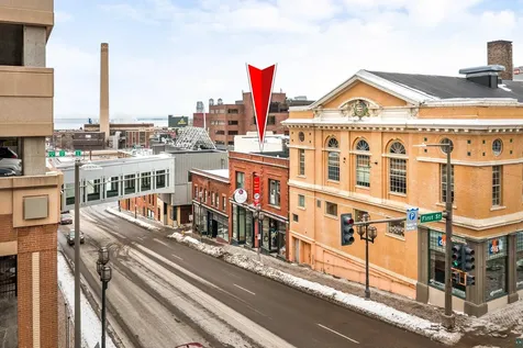 21 N Lake Avenue Duluth MN 55802