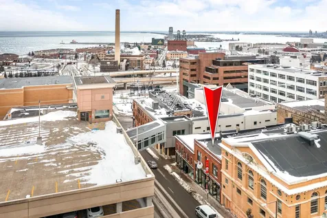 21 N Lake Avenue Duluth MN 55802