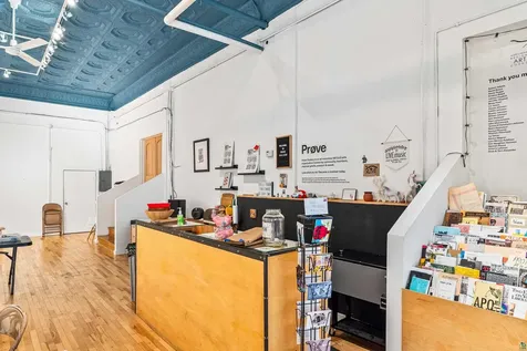 21 N Lake Avenue Duluth MN 55802